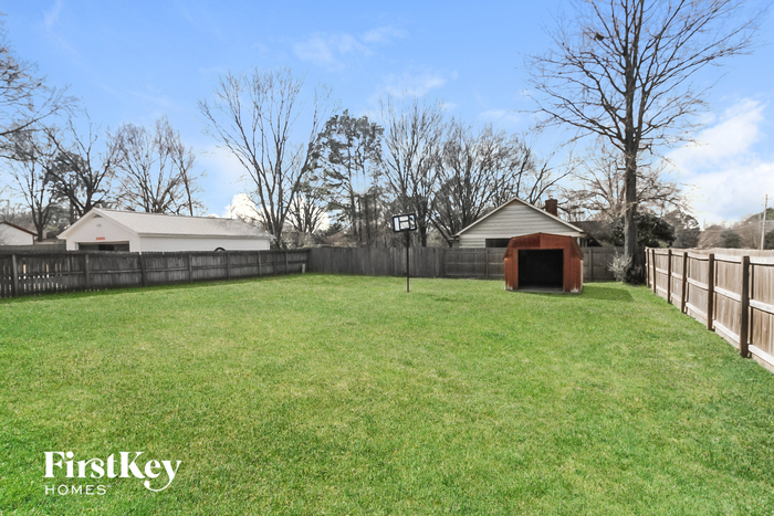 Building Photo - 775 Joe Dr