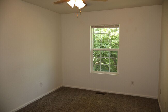 Building Photo - Chic Two-Story Home with Outdoor Area + $2...