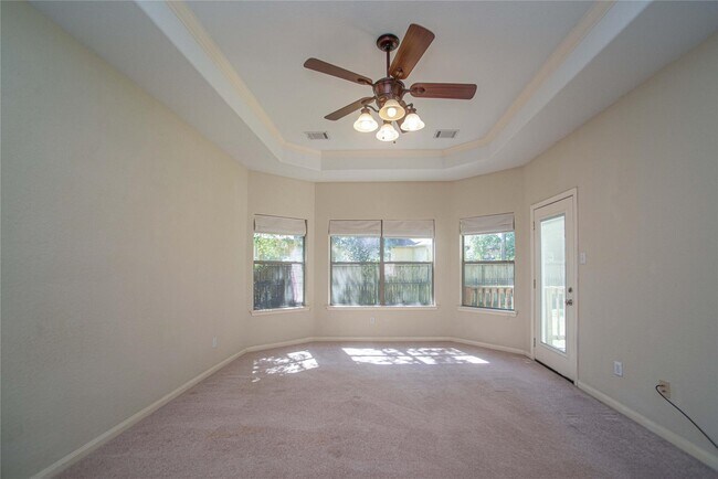 Building Photo - 93 Wick Willow Dr