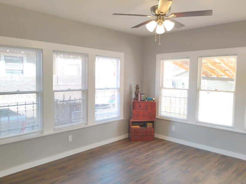 Building Photo - 1120 Rigsby Ave