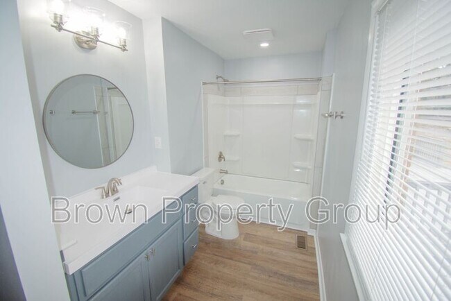 Building Photo - 4723 Dominion Rd