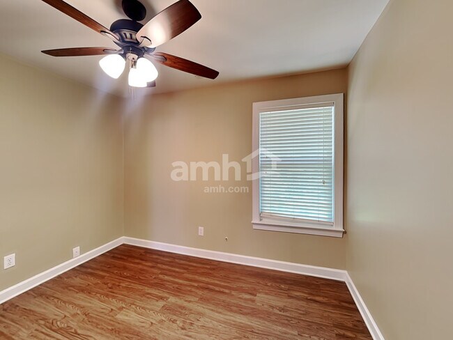 Building Photo - 2713 Twin Ash Ct
