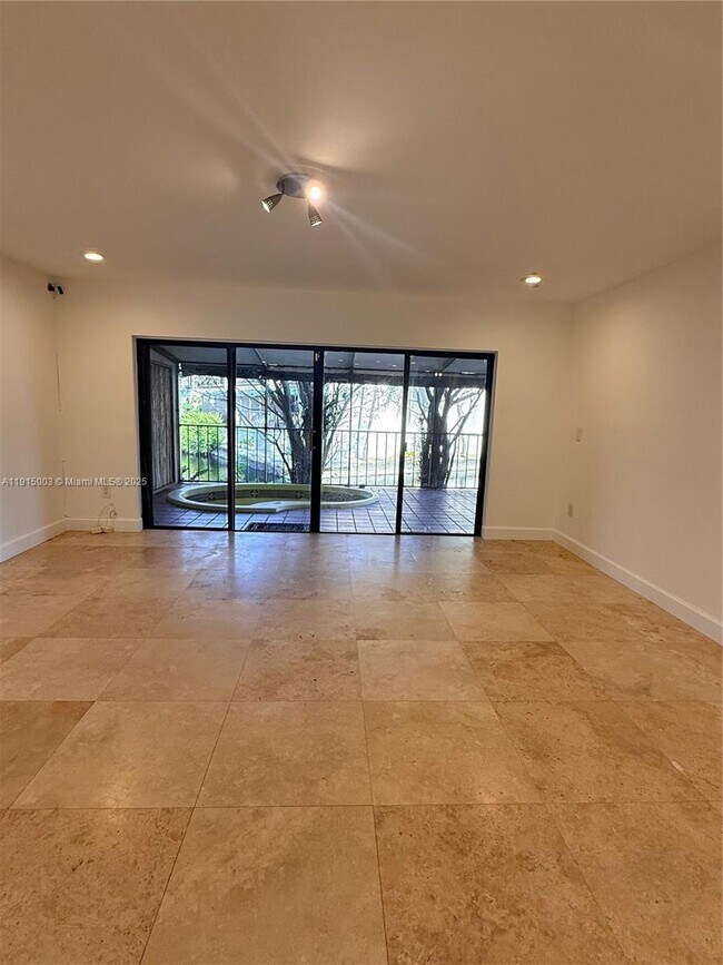 Building Photo - 15315 Loch Isle Dr W