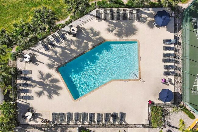 Building Photo - 10764 70th Ave N