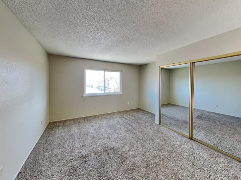 Building Photo - 7437 Palmer House Dr