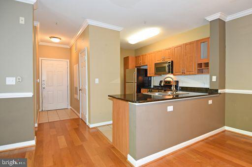 Building Photo - 12140 Garden Grove Cir