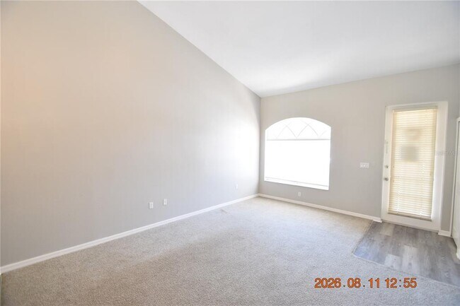 Building Photo - 7411 Canterbury St