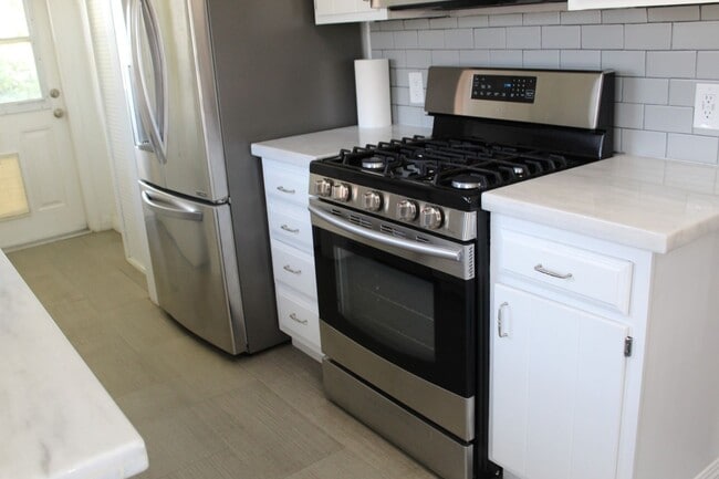 Building Photo - Beautiful Westchester Home for Rent