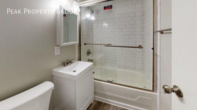 Building Photo - Available Fall 2024! $99 SECURITY DEPOSIT ...