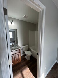 Building Photo - Duplex for rent in Quincy