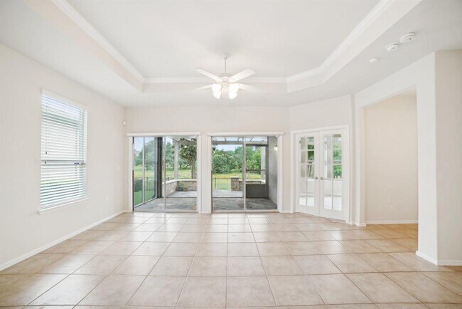 Building Photo - 207 Trinity Lane