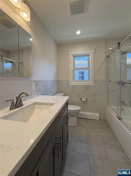 Building Photo - 682 Valley Brook Ave