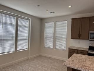 Building Photo - 2501 W Wickenburg Way
