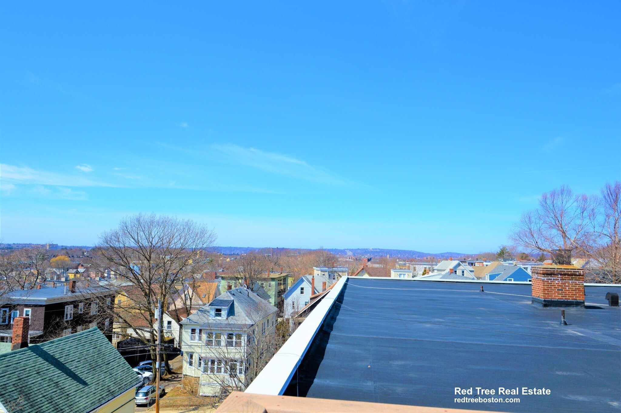 Building Photo - 35 Belmont St