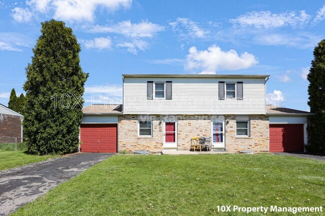 Primary Photo - 6169 Laurelwood Ct