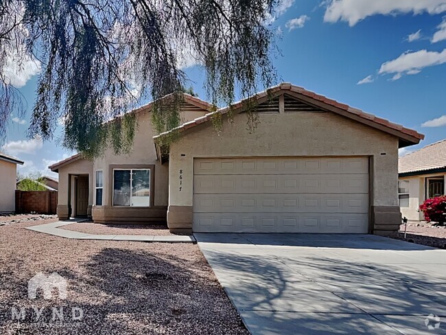 Building Photo - 8617 W Echo Ln
