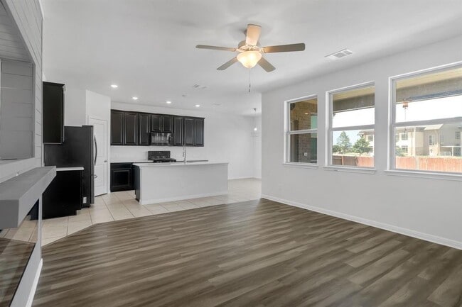 Building Photo - 13745 Fallsprings Way