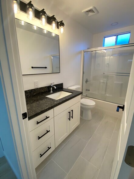 Building Photo - 24223 Arch St