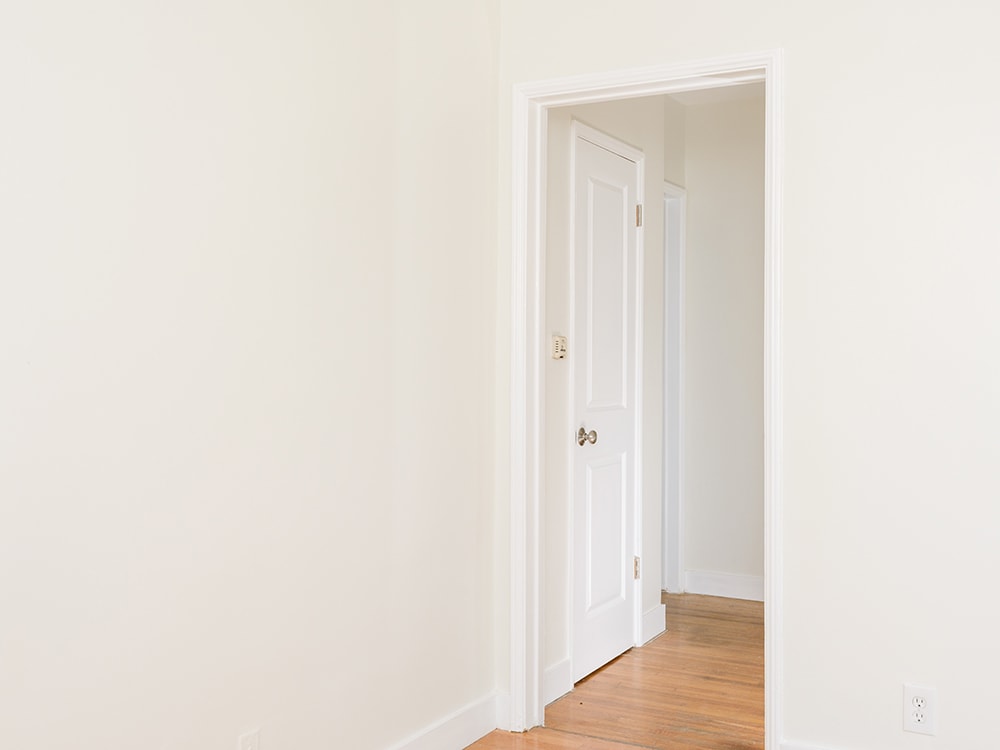 Building Photo - 1517 S Orange Grove Ave