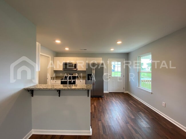 Building Photo - 445 Co Rd 349