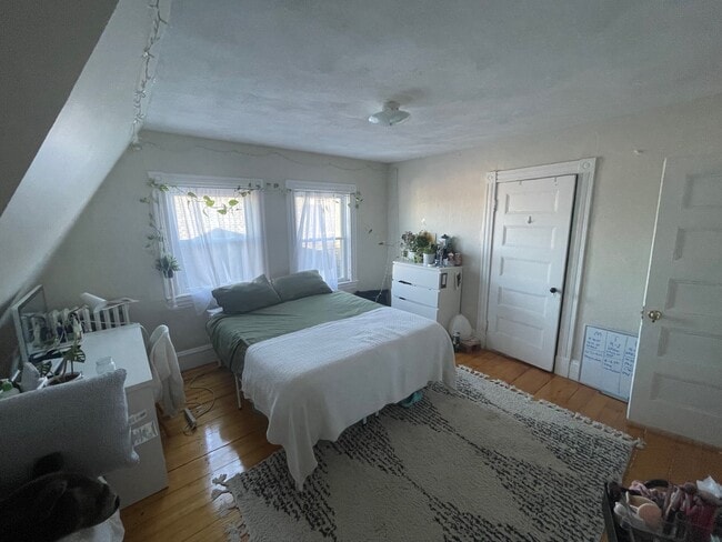 Building Photo - 14.5 Fairmount St