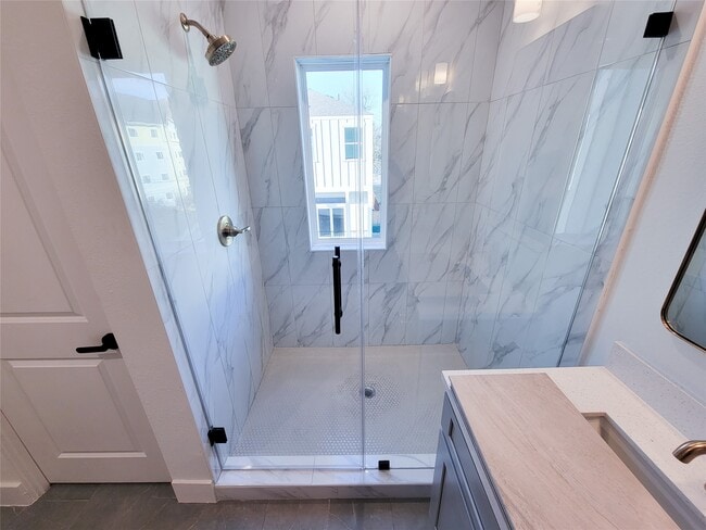 Building Photo - 7703 Earl Rudder Wy