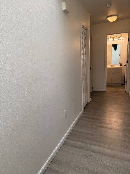 Building Photo - 7310 East Timber Ridge Circle