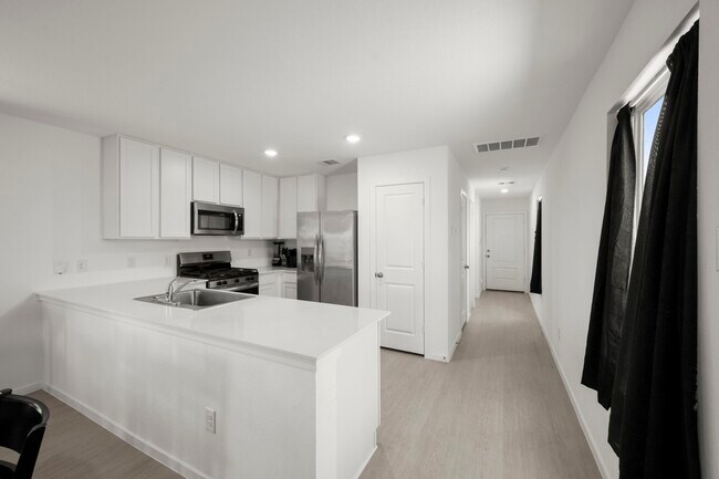 Building Photo - 18323 Palazzo Romano Ln