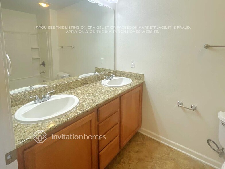 Building Photo - 5569 Roaring Rapids Way