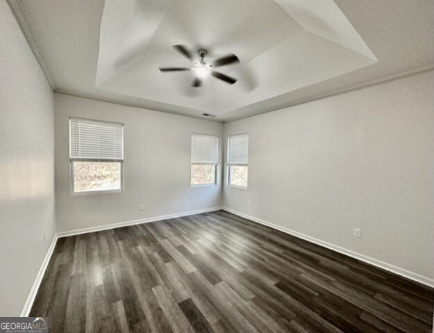 Building Photo - 8295 Eastshore Dr