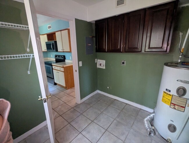 Building Photo - The Springs Rental