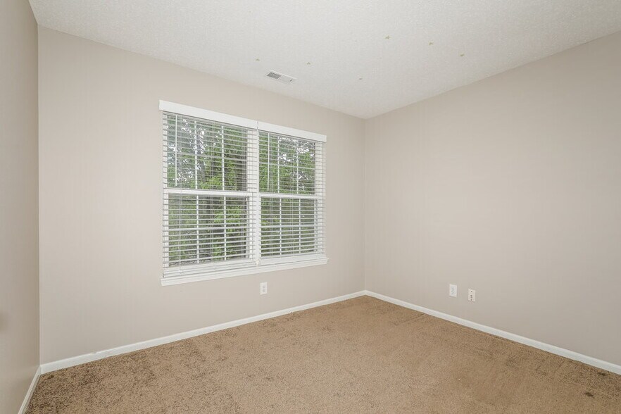 Building Photo - 5134 Sandy Forge Dr