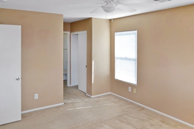 Building Photo - SOUTHWEST - 2 STORY HOME - 89178