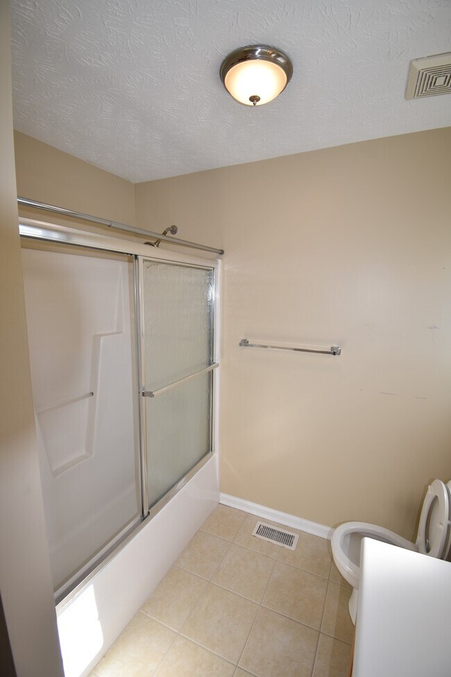 Building Photo - 5607 Walking Trail Way