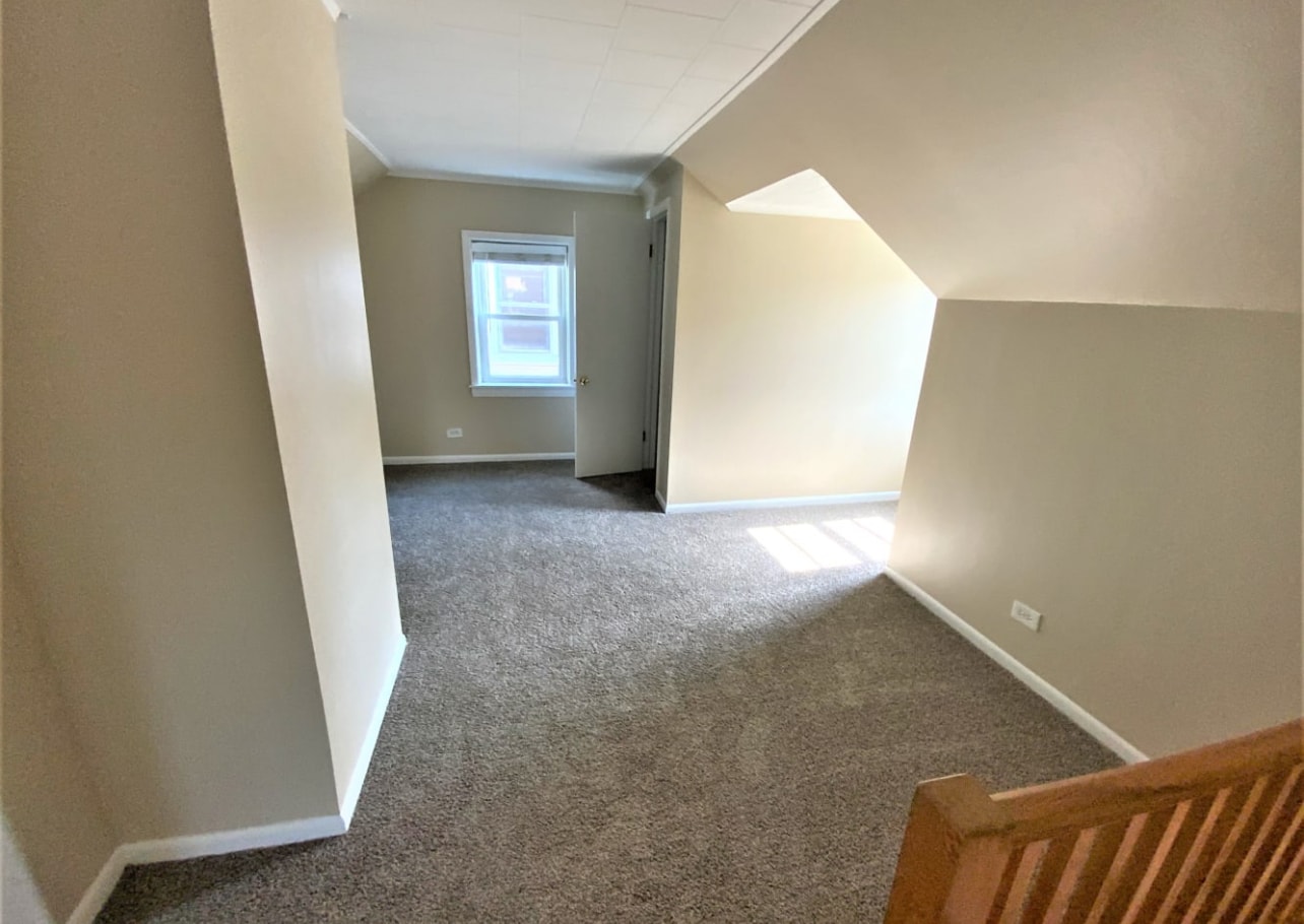 Building Photo - 3231 Park Ave