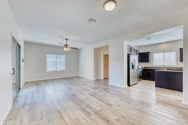 Building Photo - 21130 N 36th Pl