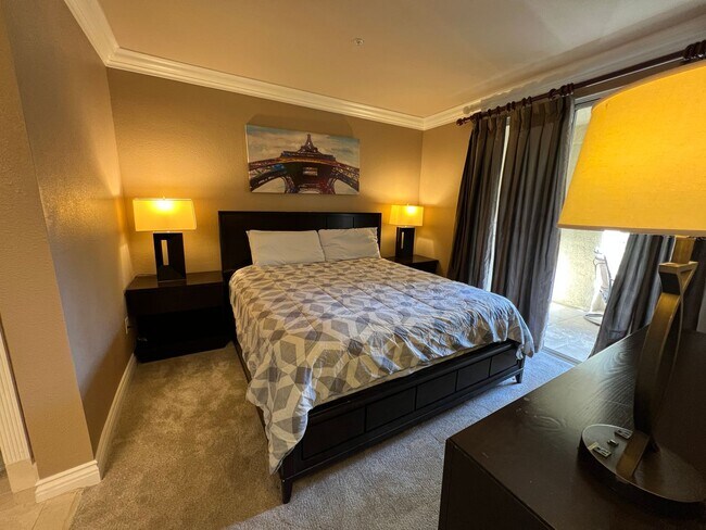 Building Photo - $500 OFF 1st MONTH RENT! MERIDIAN 2 BDR /2...