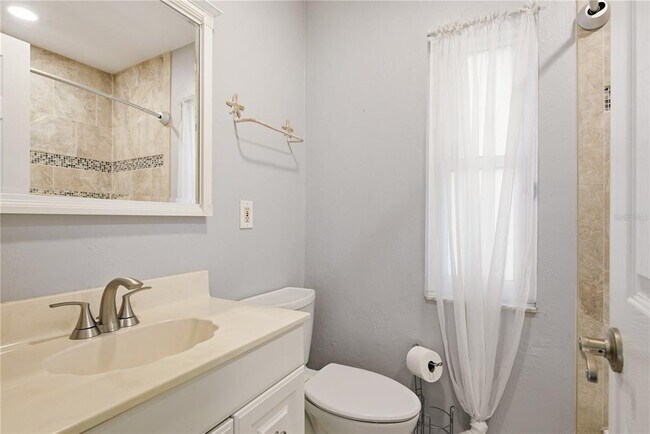 Building Photo - 2914 Cypress Green Dr