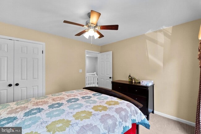 Building Photo - 6874 Caravan Ct
