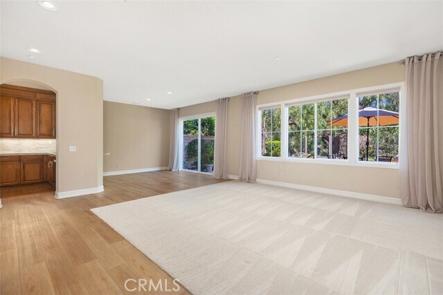 Building Photo - 1 Calle Viveza