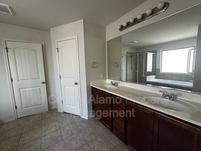 Building Photo - 3714 Seco Tierra