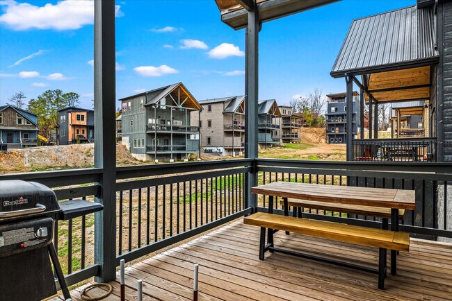 Building Photo - 532 Warbonnet Wy