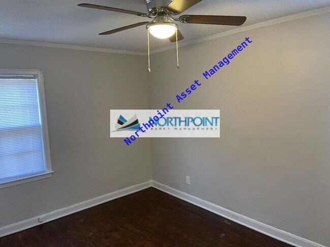 Building Photo - 3654 Kearney Ave