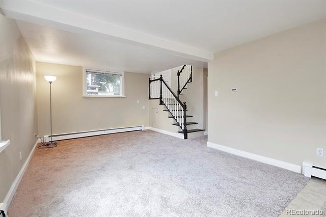 Building Photo - 241 Elmwood Dr