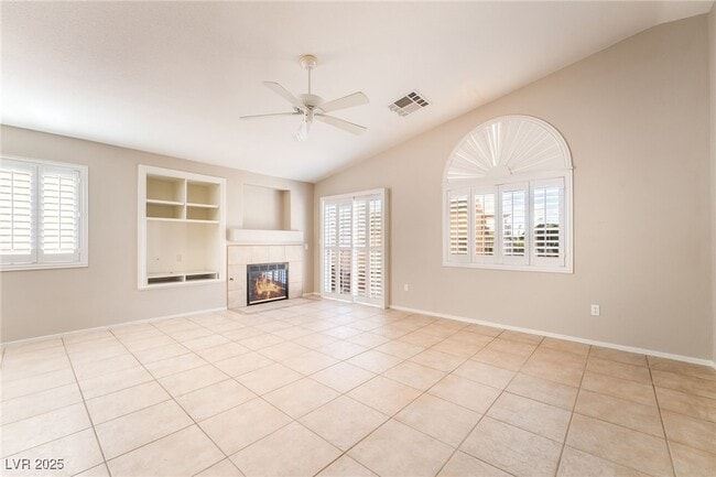 Building Photo - 1385 Dragon Rock Dr