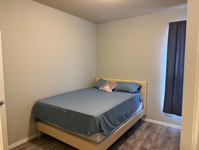 Building Photo - 25 Purple Sage Ranch Cir