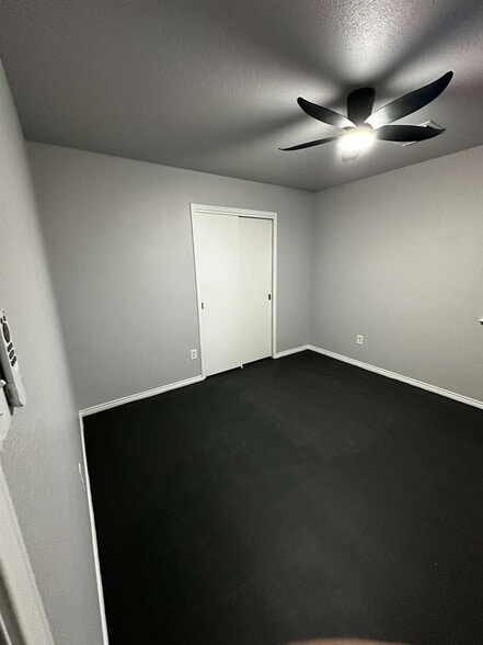 Building Photo - 1028 Doras Dr