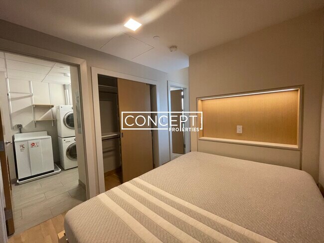 Building Photo - 115 Mt Auburn St