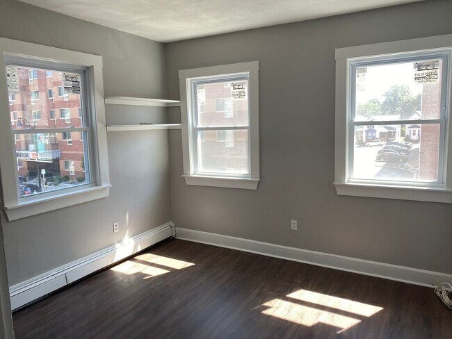 Building Photo - Rantoul Street