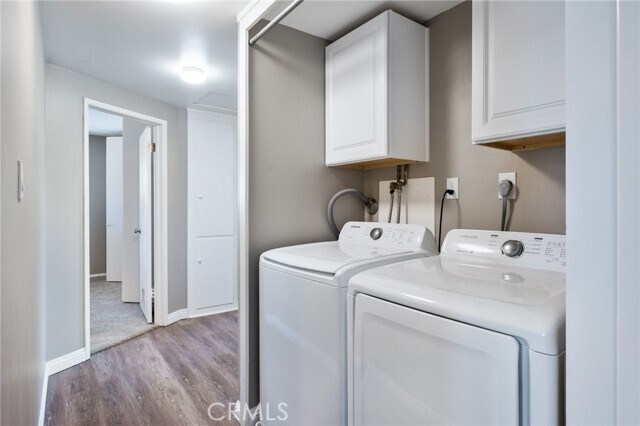 Building Photo - 22945 Nadine Cir